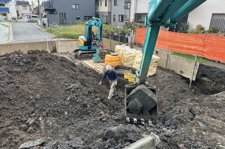 埋設物撤去工