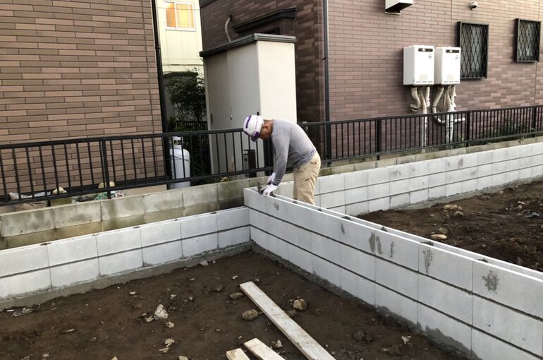 11D13D96-2A2B-4A07-AE9C-1E5096DAC3F9