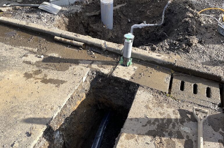 4BACA74D-13F2-42E0-BF92-F98FFD111ABB