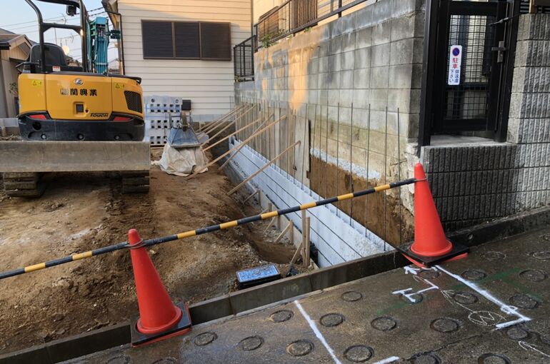 6C326B90-EC3D-40AC-9684-66A7902B54A6