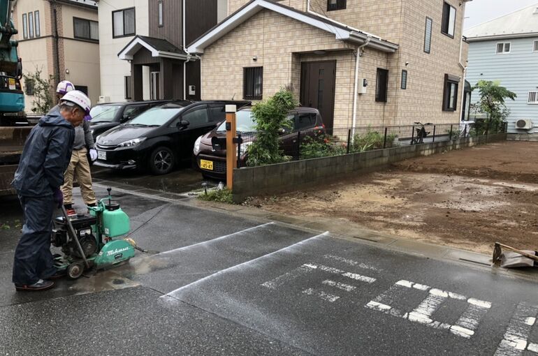 C7DDA17A-6B1D-43A6-8FE3-0FAD93C09C84