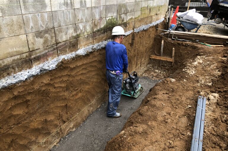 B621BAA1-38E1-4162-A5BB-4AAED7AFDF0D