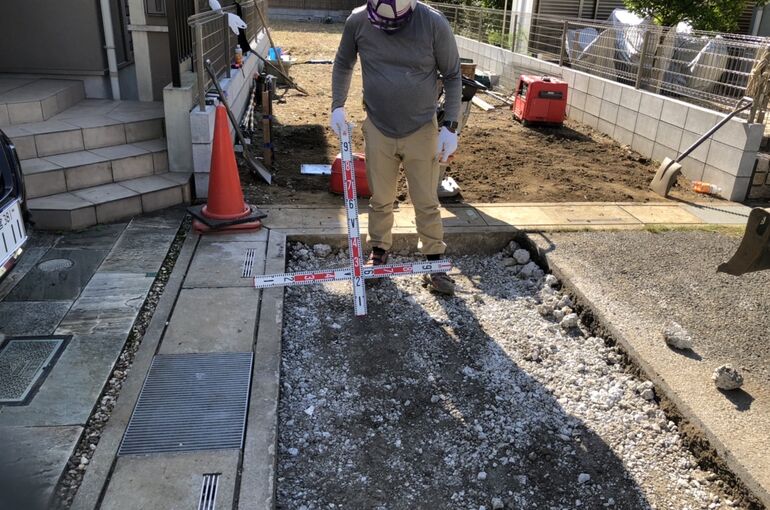 00322569-F897-415F-A4D0-965AB3AD6642