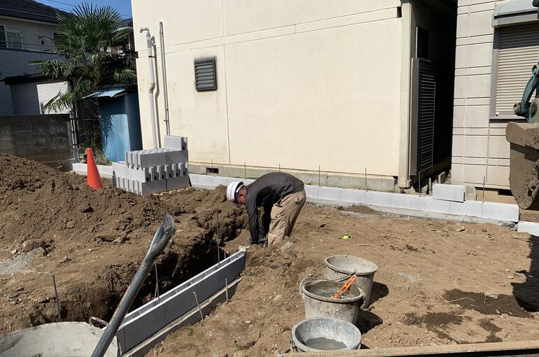 3D365EB0-BC97-4954-8EFC-E1300019AF99