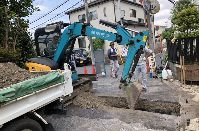 43849735-59FB-4136-9F06-8DDF08522AA6