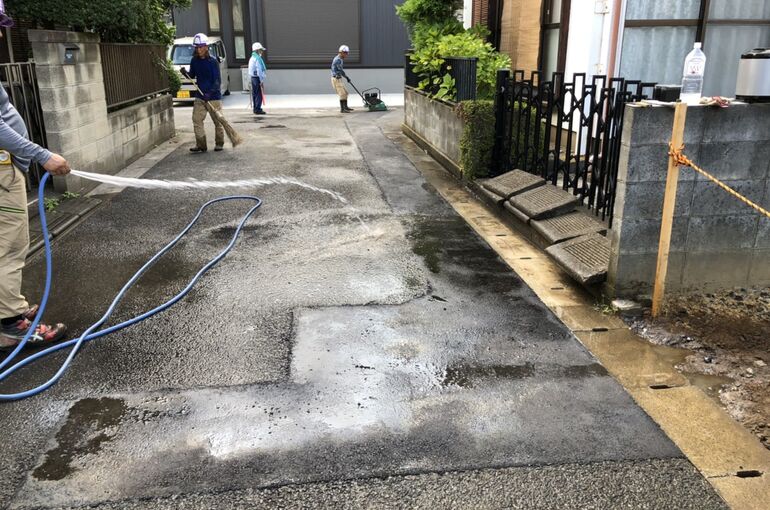 EA2758A8-4458-41A0-811F-71268B1EC796