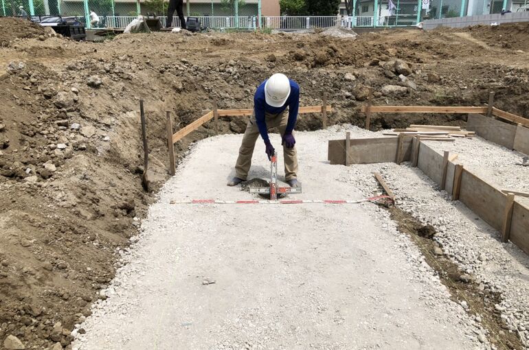 21DF11E2-A4CA-4B3F-9A7E-27BA2BDAA710