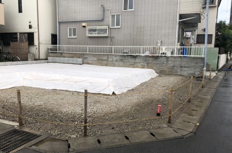 AD3EC63C-2AB9-4847-8CDD-1E1348F15454