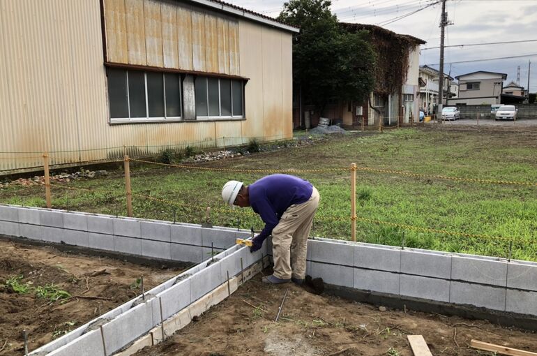 F3157B7D-E5CC-4C0A-84D7-052F83B82133