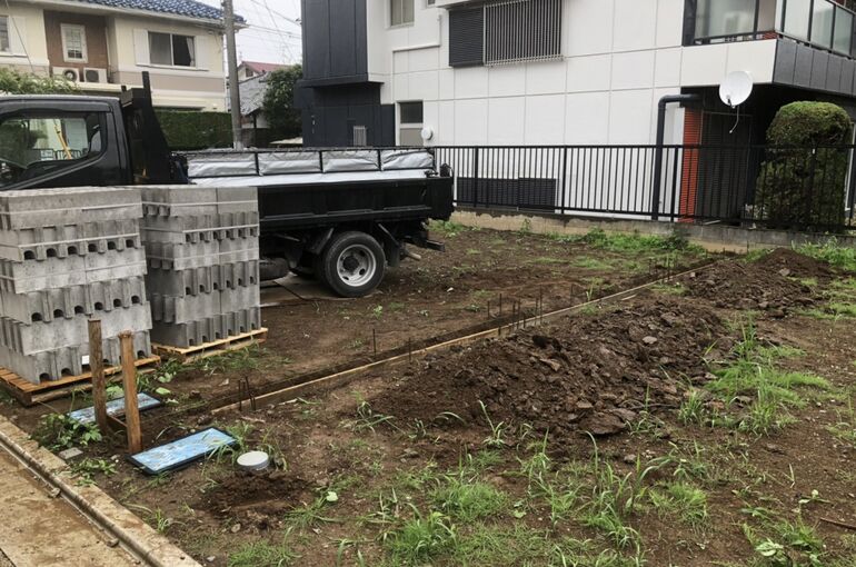 18EC9C7B-44D5-4EF2-B8A7-B47BE5931808