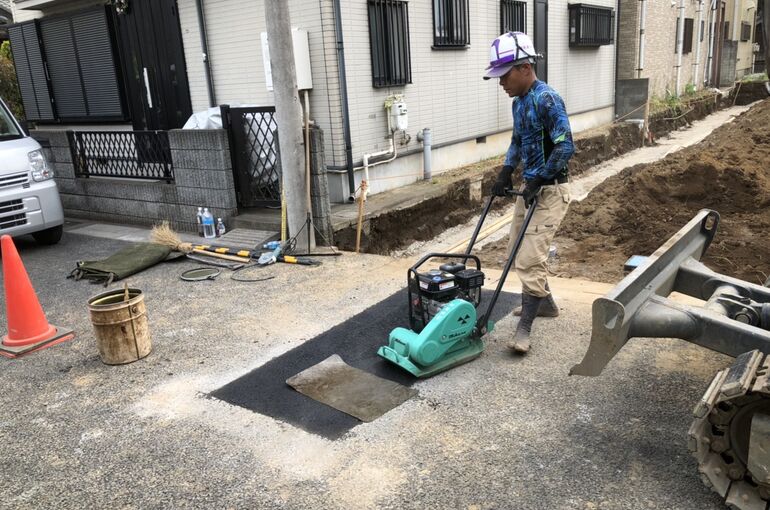 744BF753-BD46-4819-8C2D-58320C33418B