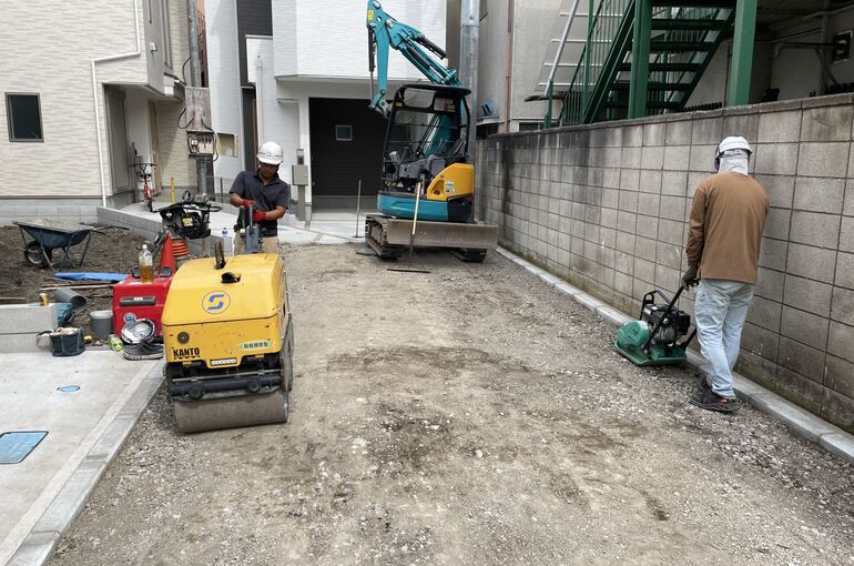 847B64B7-7E34-44C4-8AA3-59DE69845470