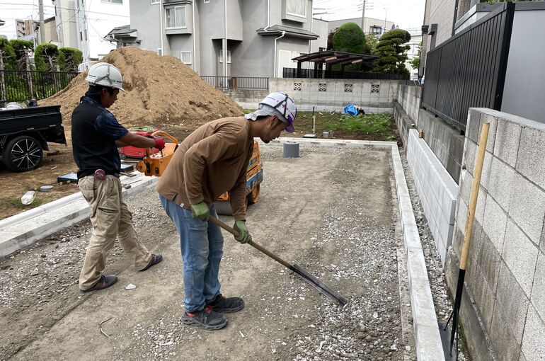 D8AD2C0F-7554-45FD-A566-AF942B0C3390