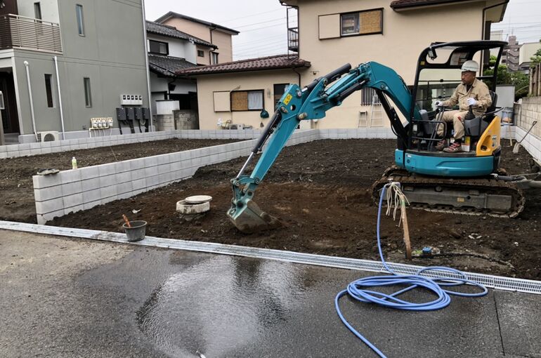 EB1236F8-E165-49C5-979C-59D218B0A471