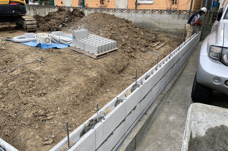 851C0531-9D83-4EFB-B387-F33FE9354B1A