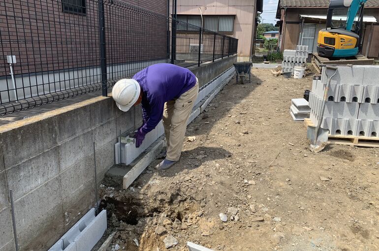 62E2904E-6C61-4F0A-8050-232FBCEB3FB5