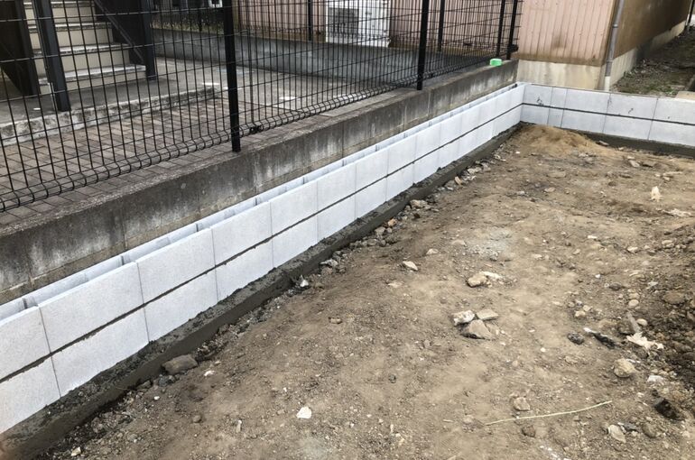 31E6AAE6-B0FB-4D49-8E65-A626D5ED86F1