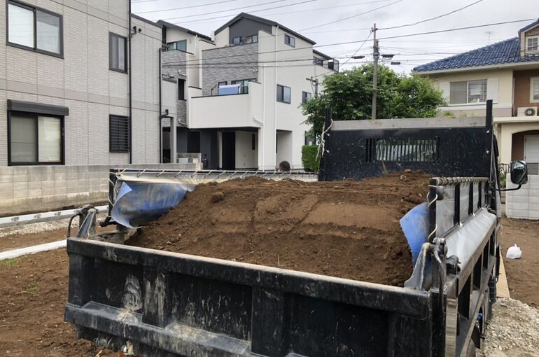 0D2EB399-466E-4381-8206-A22D004A2214