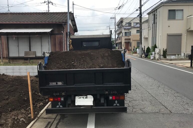 B3ECE372-EE4B-493B-964B-AF312638B81F