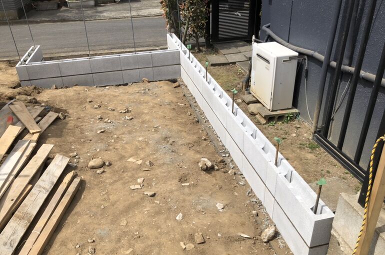 5FF5E9F4-740E-4C55-BEDE-2E0CD1212372