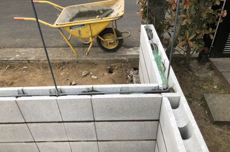 04DCA789-CC60-4886-956C-DBD6B1DD9487