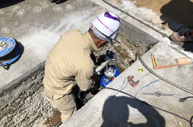 88F0F6BE-72E2-405A-939B-4F318E7EFA61