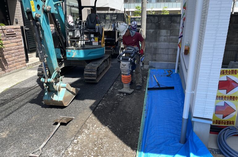 596FBC85-97DF-40C8-8CCC-D767ACB02B3D