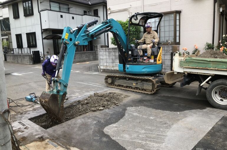 C77ED87B-C75E-4000-B38E-F46BD8477D20