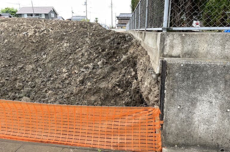 34DB57DF-F520-4FEB-BCD8-40B69A68C035