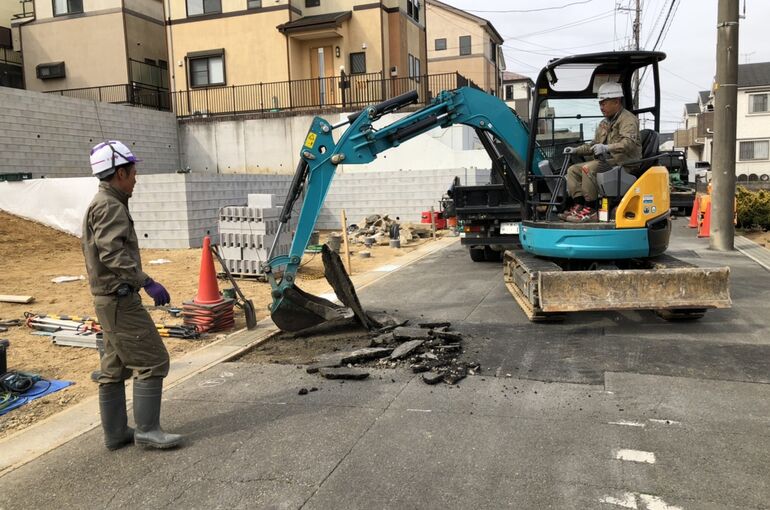 6D7ECA87-169E-401E-8163-B204BFF1B805