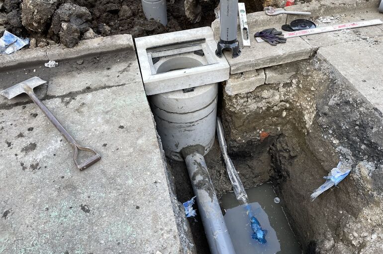 B75F41BB-55A2-4E91-972E-0D864D627E5B