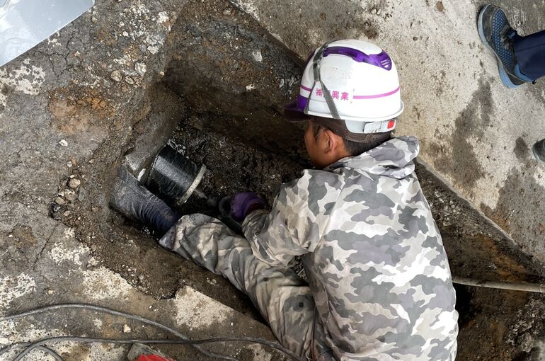 84FF4330-1446-43EF-A8E7-14351872A8DE