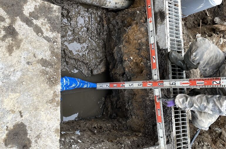 4654B6DD-3626-4FED-890F-8283924431B8