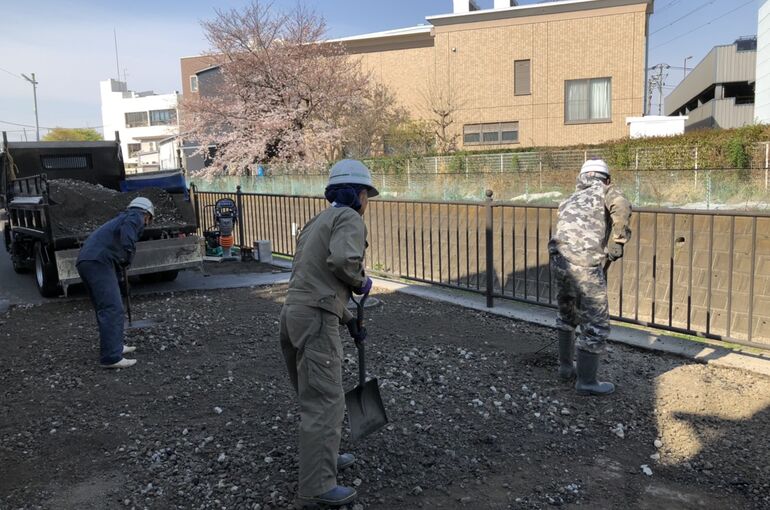 A5BF2018-A665-4FEB-84E8-78C4F23517B8