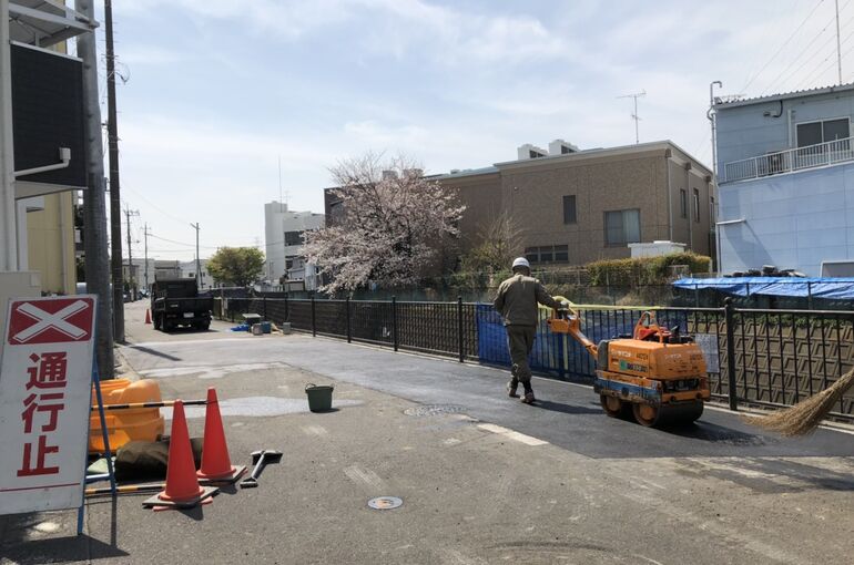 821BCFAE-BBBD-4B3B-8CEF-0AE6D68F3E01