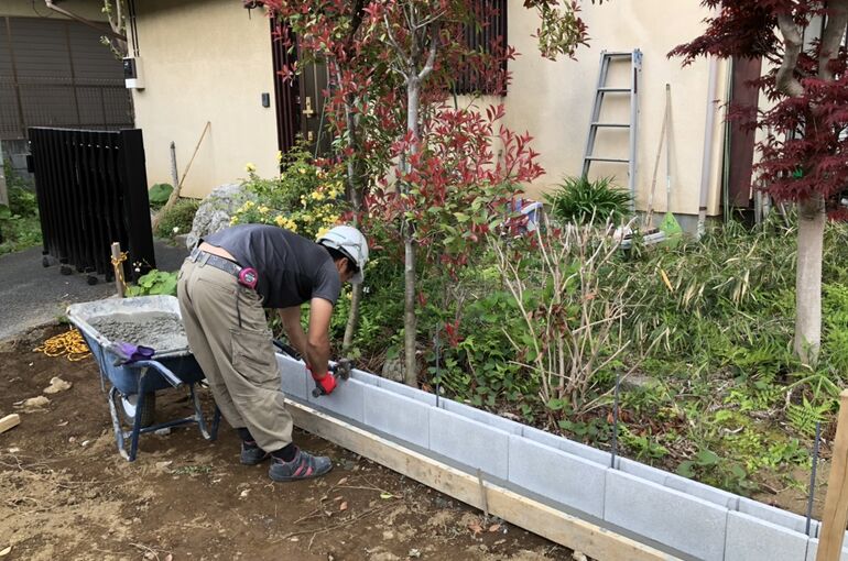 898E206D-FDB0-4301-BB09-B08A7FD9B9A4