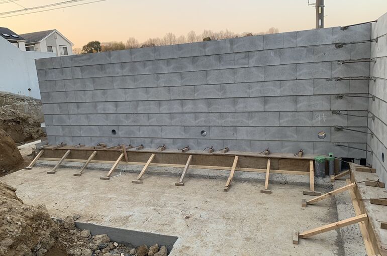 84191897-0709-4814-BD34-9E2EC6EA7E63