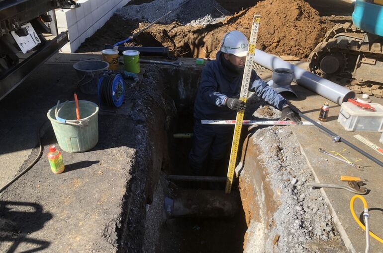 DCFEDE44-4E5F-4E70-8A91-6ED7857F2D4B