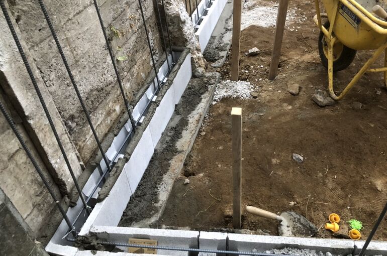 913BF910-A188-4EDB-B1CA-1EEB301F8EA1