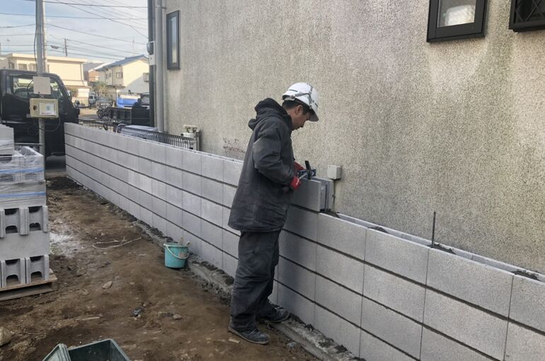 CE9842F0-A740-4427-A337-2DCC0D69FC25