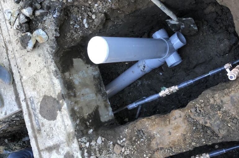 B53F8BB6-1485-4CEB-8673-F4AA4B93BAFF