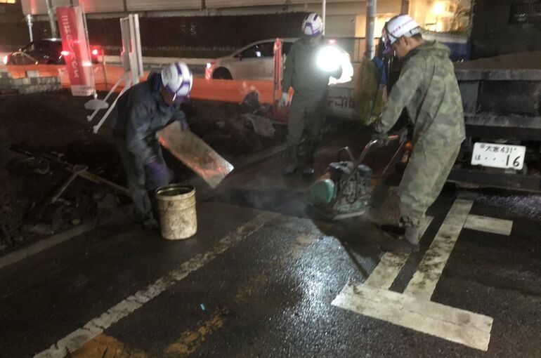 81AF92EB-CC94-423F-913E-6258E72DFA89