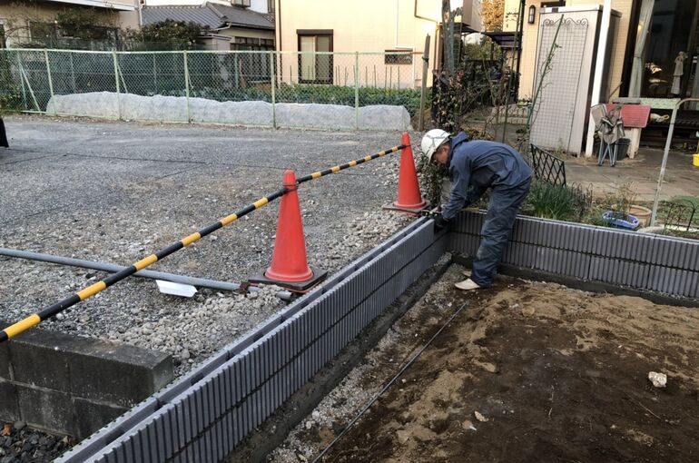 F54AE130-5FC3-44D4-93CC-40E56CA9471B