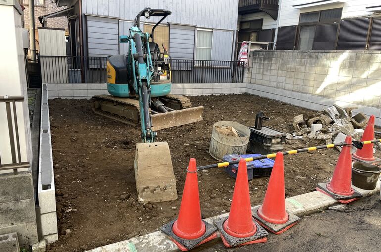 5D5D0C30-1D3F-475A-9665-957F82FB535E