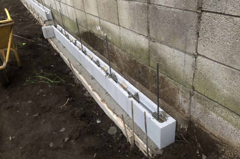 ブロック積み施工・取り出し