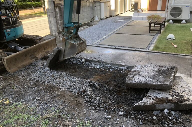 6F0EB0AE-688D-4085-BD2C-65A24C0AC3C2