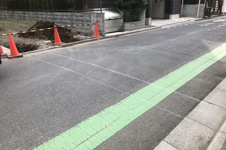 8EB69440-8505-47F1-BC79-9CDA0DAEC215