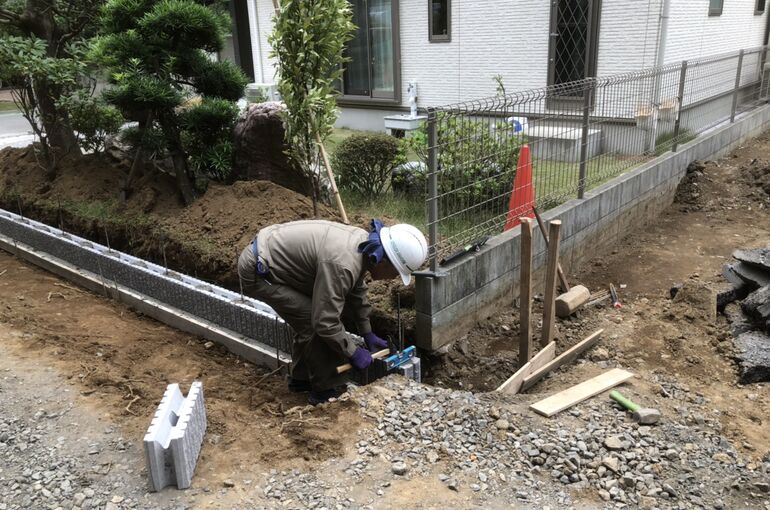 4DF1EF74-841A-4254-8221-A9E0509129DD