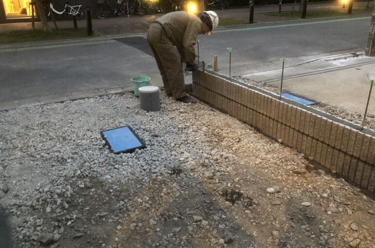 2DAB3ACC-0A58-4E3D-BE5A-C9D5AF2F69A8