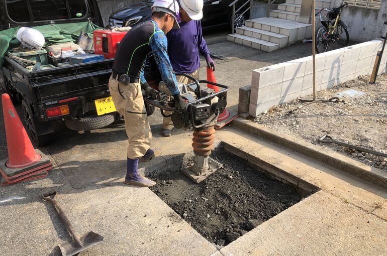 56E526AC-90F2-4F4D-8319-8865C5ACB197